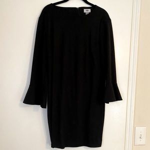 Bell sleeve mini dress